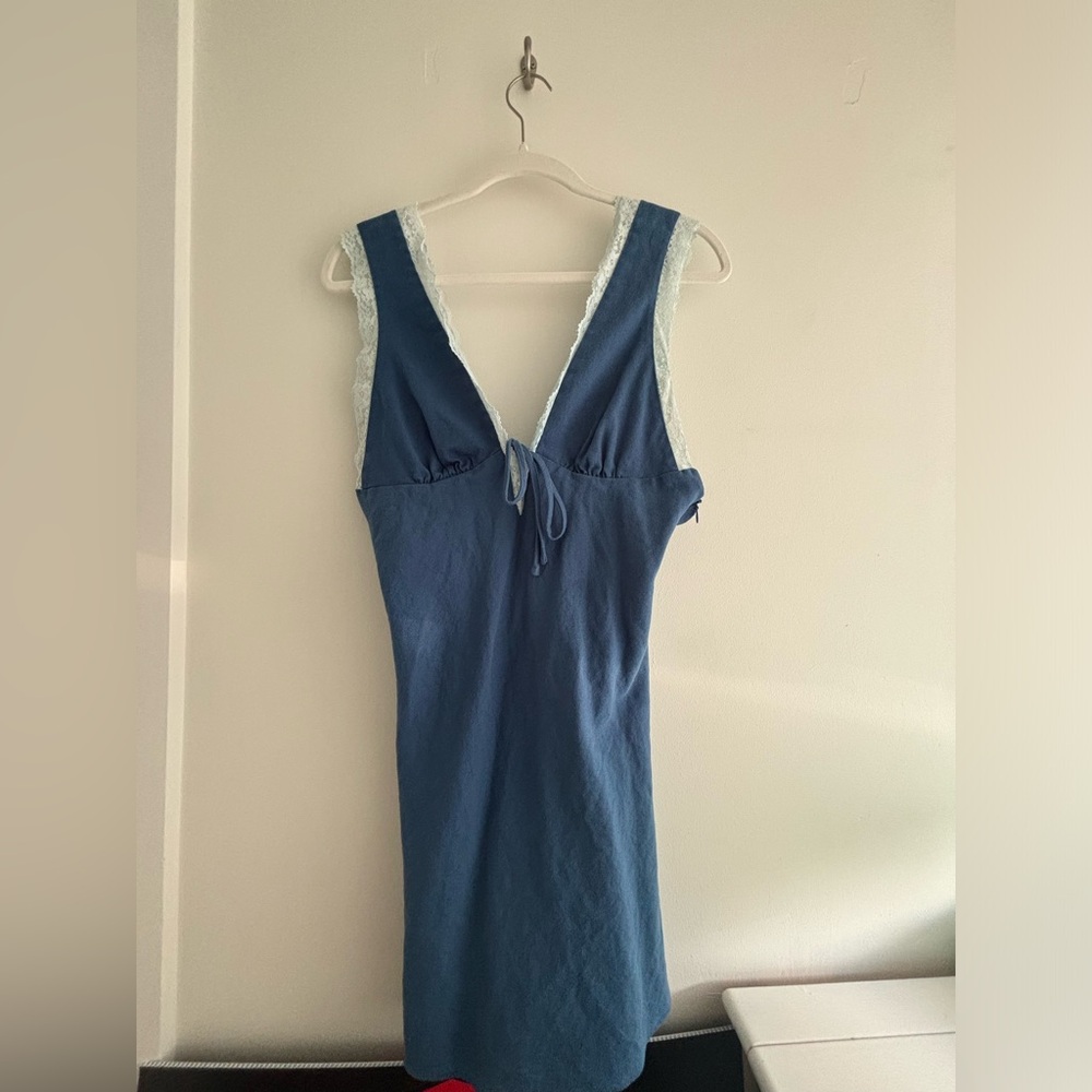 Women’s Blue Lace Mini Dress